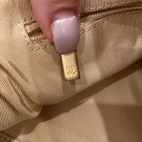 ❌SOLD❌ Auth. Chanel NWT Black & Beige CC Shoulder Bag - Picture 15 of 16